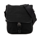プラダ 三角ロゴプレート ショルダーバッグ メッセンジャーバッグ V167 ブラック ナイロン レザー レディース PRADA 【中古】